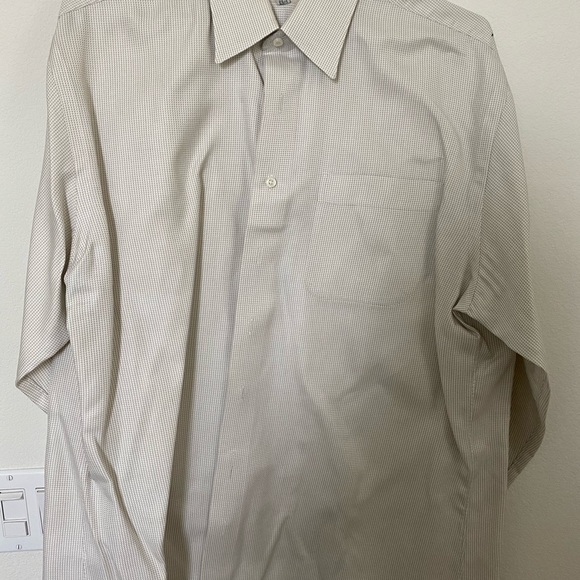 Men’s button down shirt - Picture 6 of 8
